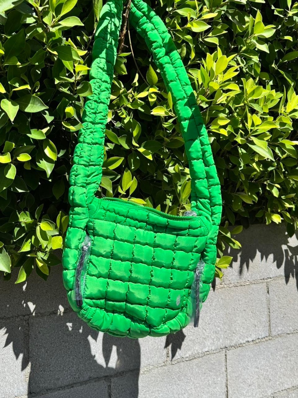 FP Movement Green Quilted baby carryall sling bag - Picture 2 of 5